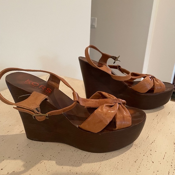 Michael Kors Size 8 wedges Brown - Picture 3 of 6